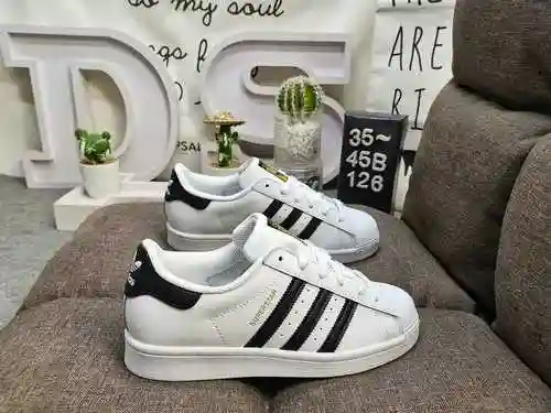 126DAdidas Clover Originals Superstar Shell Head Classic Versatile Casual Sports Board Shoes High De