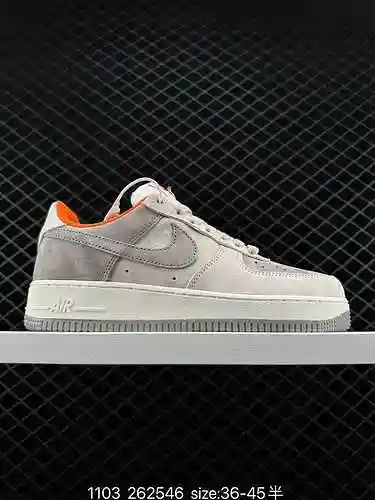 23 Air Force '7 de nivel de empresa El último cartón original bajo crea una versión pura de Air Forc