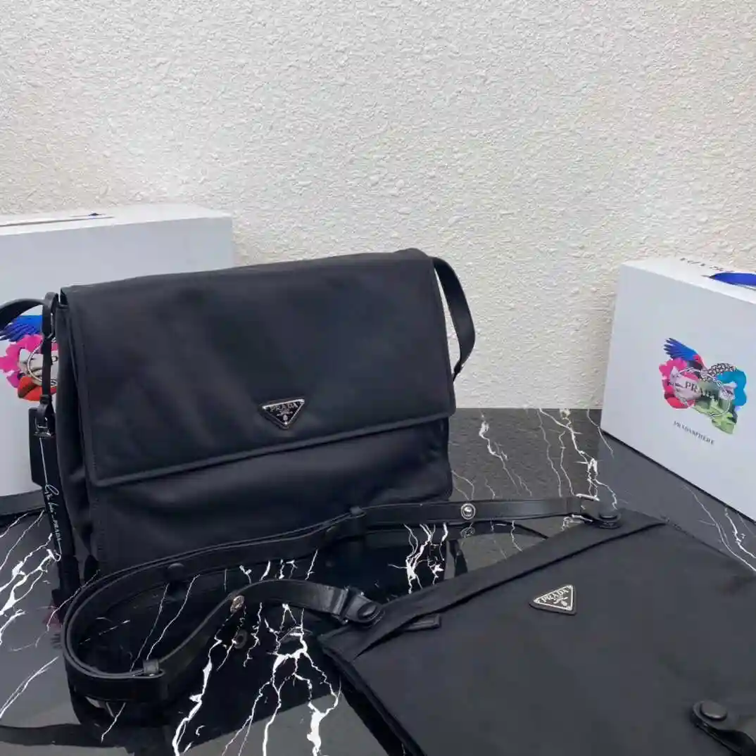 FR005650 (1).webp