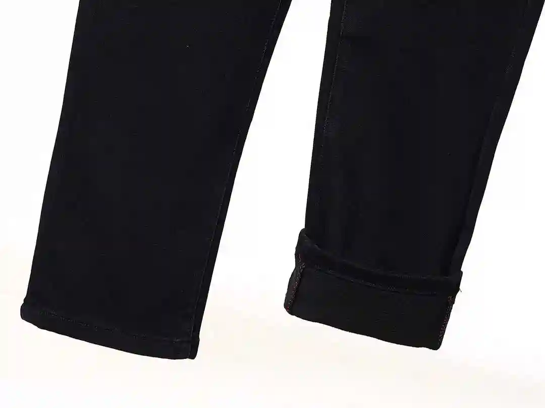 F8E36CB3-4CB8-4908-BF3C-6FF7B34DC3D2.webp
