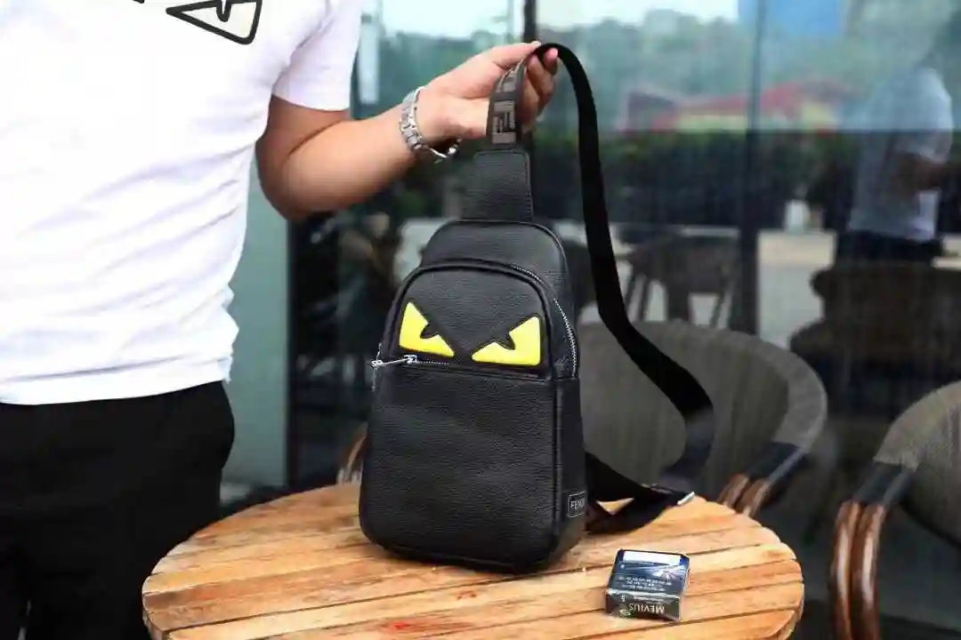 KK02350 (1).webp