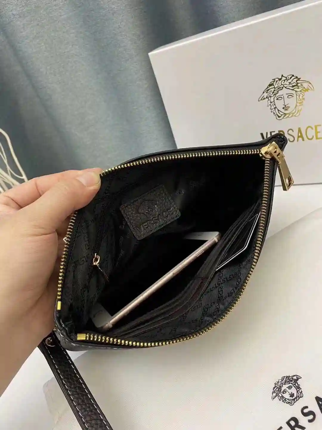KK01950 (5).webp