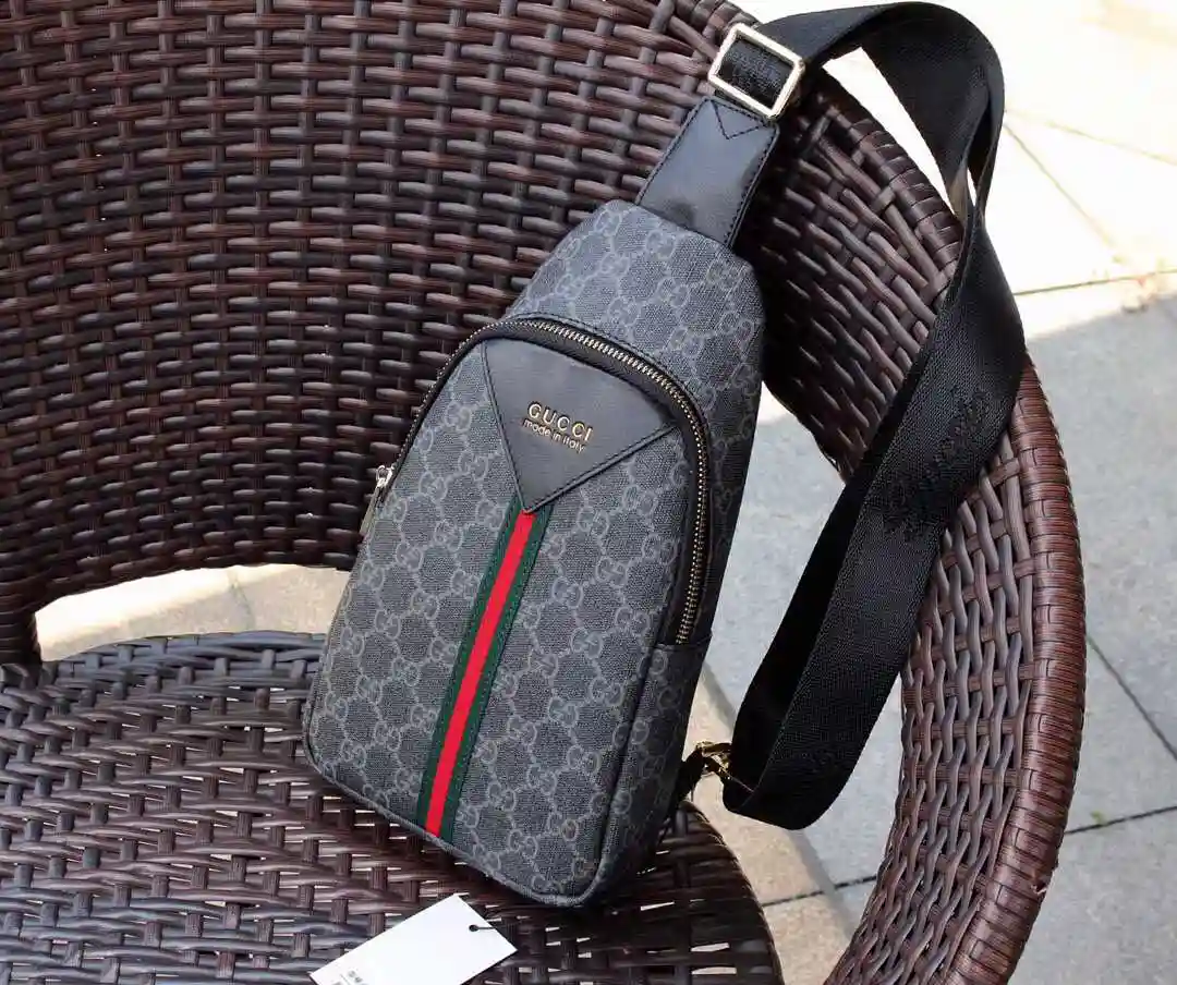 KK01950 (1).webp