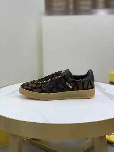 Marca Gucci Co * Código de estilo de pareja: 1106B80 Talla: 35-40 para mujer/39-44 para hombre (41 p
