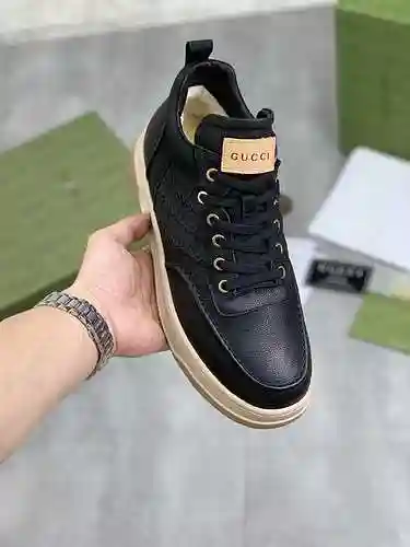 Zapato de hombre con forro interior de lana auténtica GUCCI Código: 1106C20 Talla: 37-44 (37, 45 hec