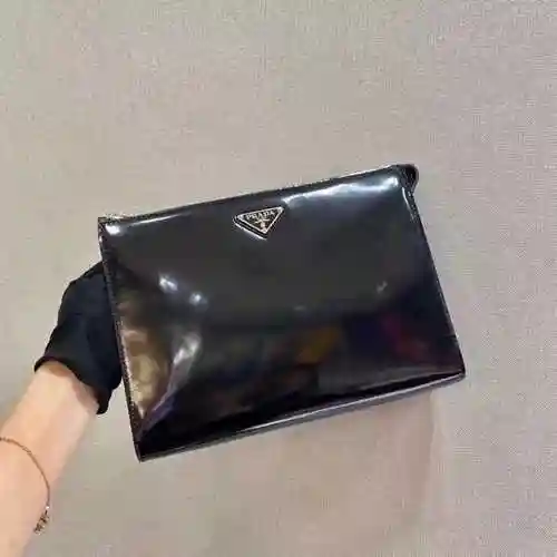 PRA@DA El único bolso para hombre está hecho de piel de vaca original importada y una bolsa de regal