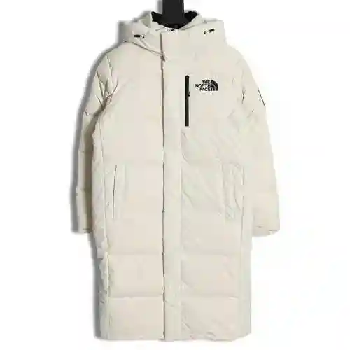 North side of TNF, South Korea, Shin Min er, same long down jacket