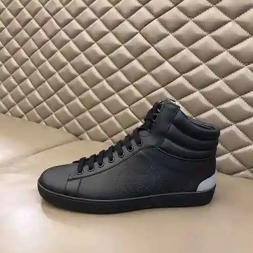 Código de pareja GUCCI: 1103B60 Talla: Mujer 35-39, Hombre 38-44
