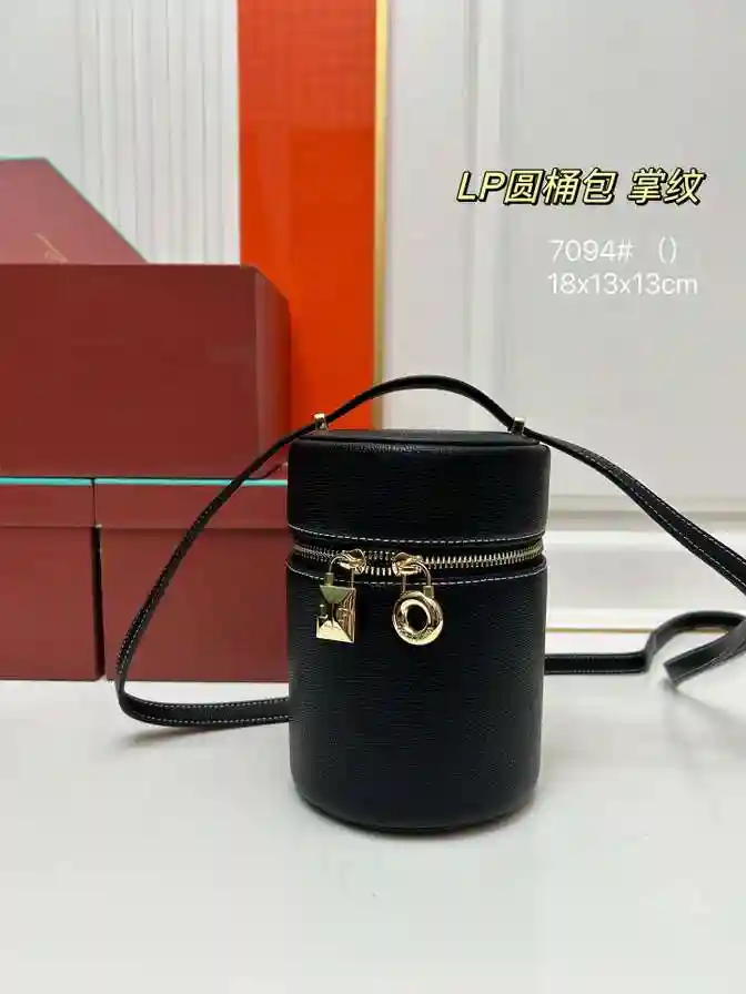 KK01950 (1).webp