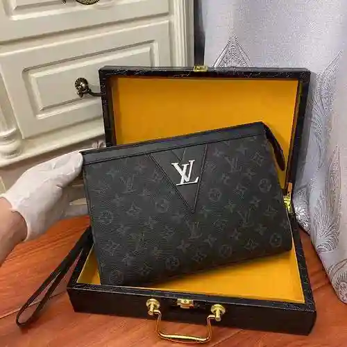 Bolso Exclusivo para Hombre LL Hecho de Piel de Vaca Original Importada Bolsa de Regalo con Entrega 
