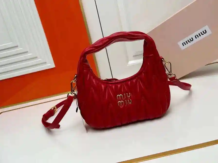KK01950 (25).webp