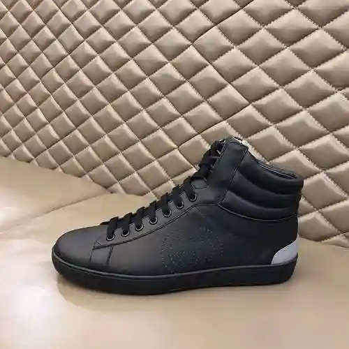 Código de pareja GUCCI: 1103B60 Talla: Mujer 35-39, Hombre 38-44