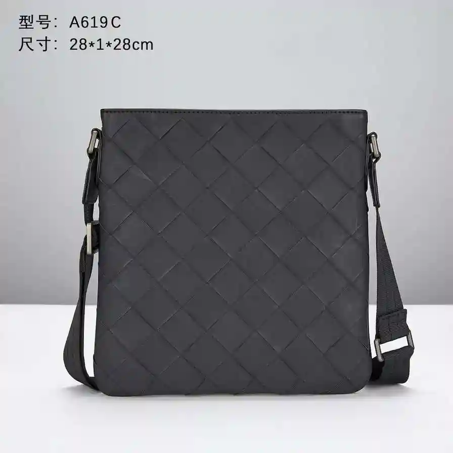 RE002950 (4).webp