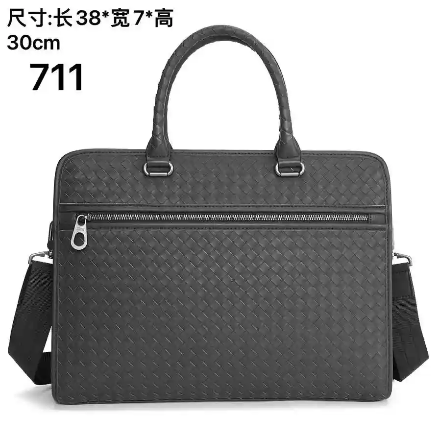 EE003250 (4).webp
