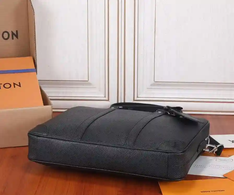 FF004650 (3).webp