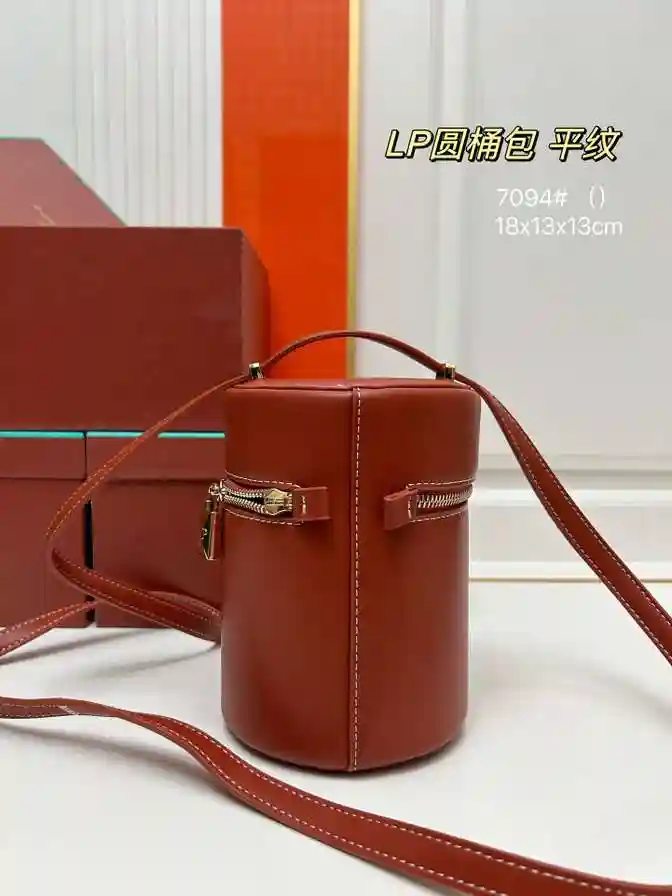 KK01950 (13).webp