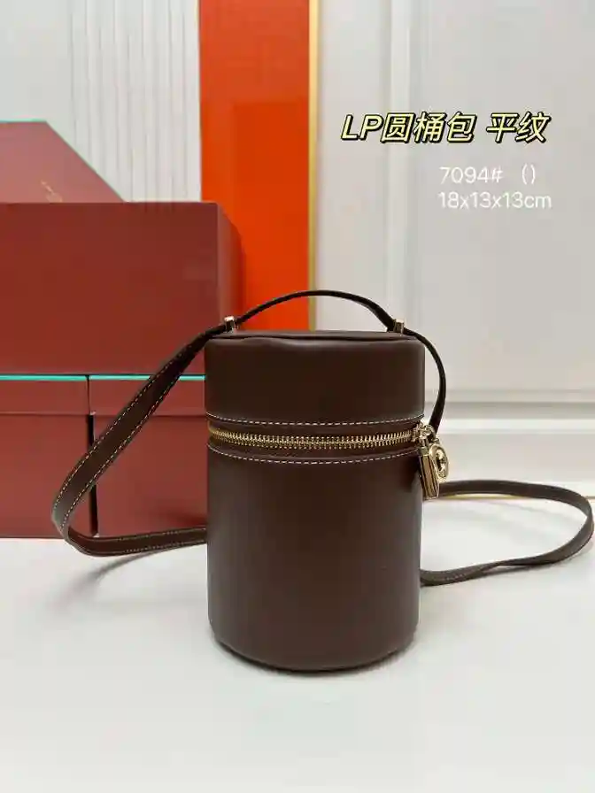 KK01950 (21).webp