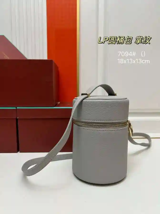 KK01950 (7).webp
