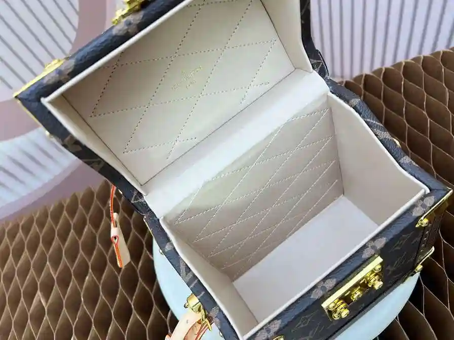  KK03250 (4).webp