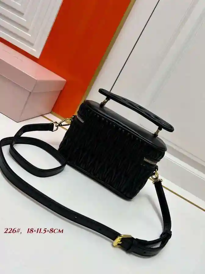 KK02150 (10).webp