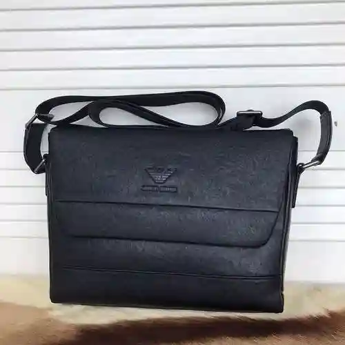 El bolso cruzado especial para hombre Emma @ Ni está hecho de cuero original importado de primer niv