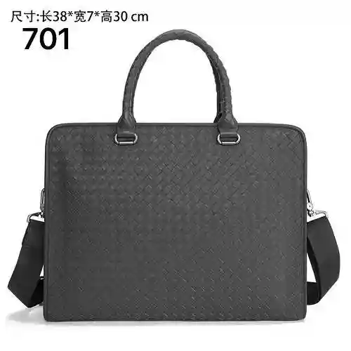 El maletín para hombre está hecho de piel de vaca original importada y una bolsa de regalo de entreg