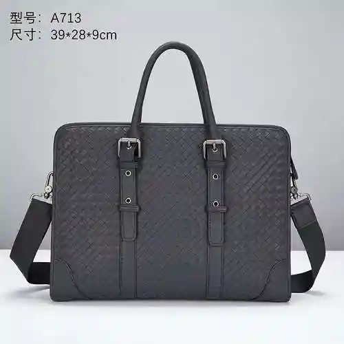 El maletín para hombre está hecho de piel de vaca original importada y una bolsa de regalo de entreg