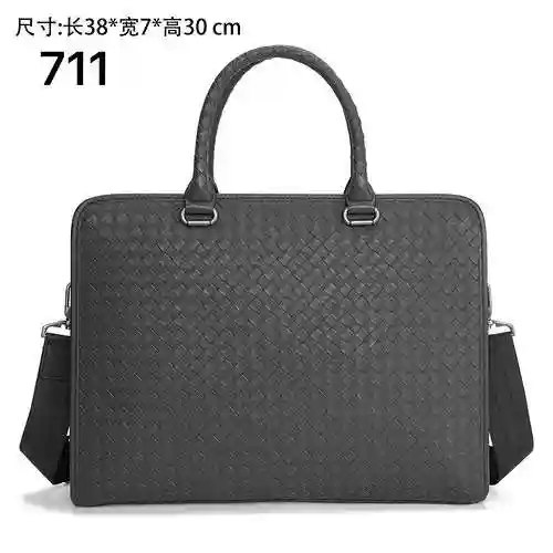 El maletín para hombre está hecho de piel de vaca original importada y una bolsa de regalo de entreg