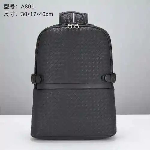 La mochila para hombre está hecha de piel de vaca original importada, con una bolsa de regalo de ent