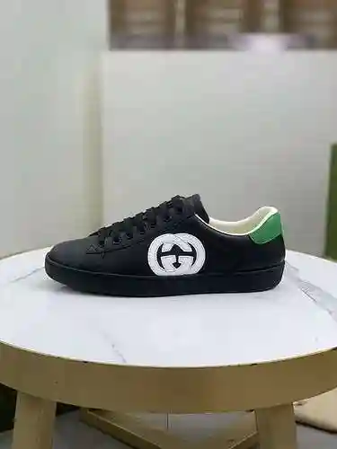 Código de pareja GUCCI: 1106C20 Talla: Talla de mujer: 35-40; Tallas de hombre 38-44