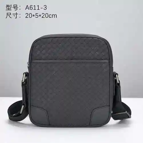 Bolso bandolera exclusivo para hombre elaborado en piel vacuno original importada, bolsa de regalo c