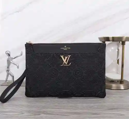 El bolso exclusivo para hombre LL está hecho de piel de vaca original importada y una bolsa de regal