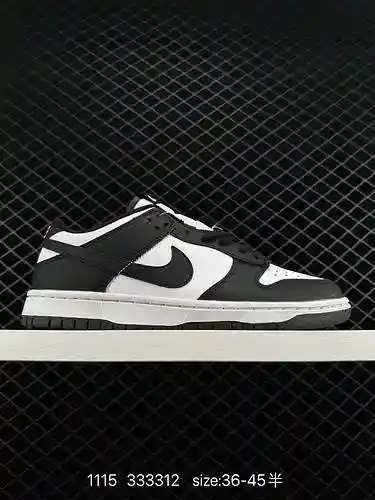 6 con una serie de zapatillas Nike SB Zoom Dunk Low de talla media, las clásicas y versátiles zapati