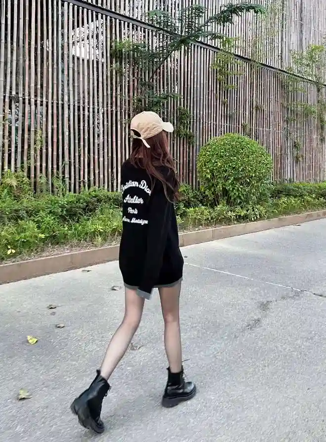 1b702ccb21f5dc3ec6608a53047b342.webp
