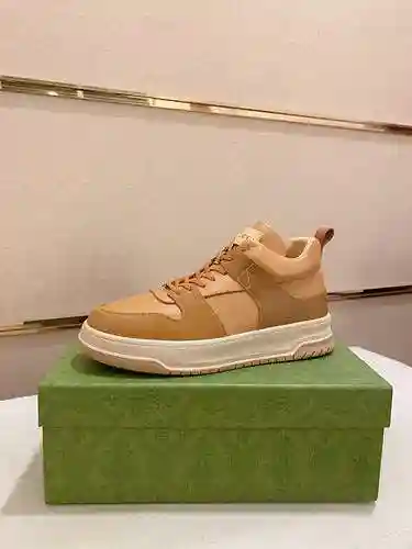 Zapato de hombre con forro de lana GUCCI Código: 1112C30 Talla: 38-44 (37.45 hecho a medida no retor