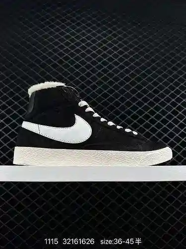 3 peluches Nike Blazer Low&# x27; El zapato de tabla deportivo informal, versátil y de caña baja