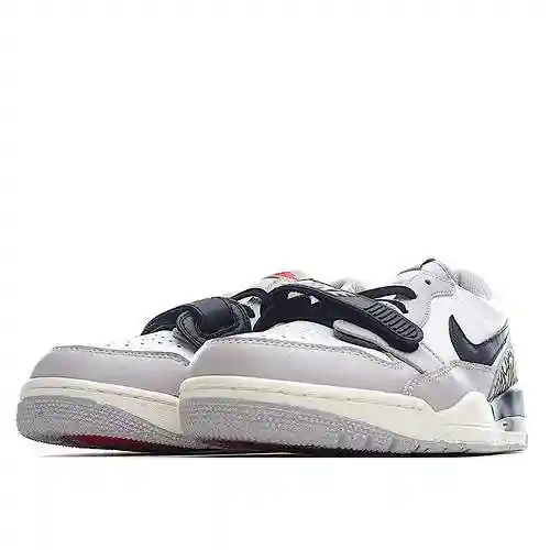 Blanco Gris 35.5-46 (incluyendo media talla)