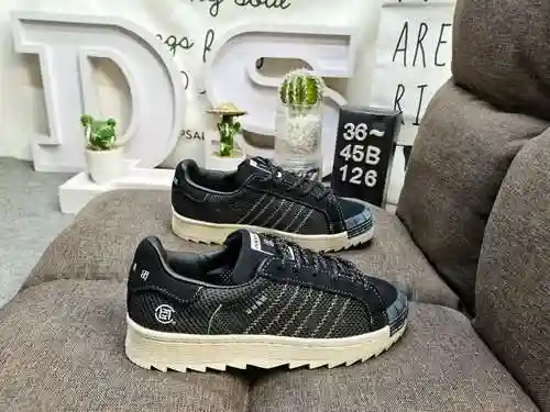 126DAdidas PNS SUPERSTAR uses a combination of reverse suede and breathable mesh upper material # 20