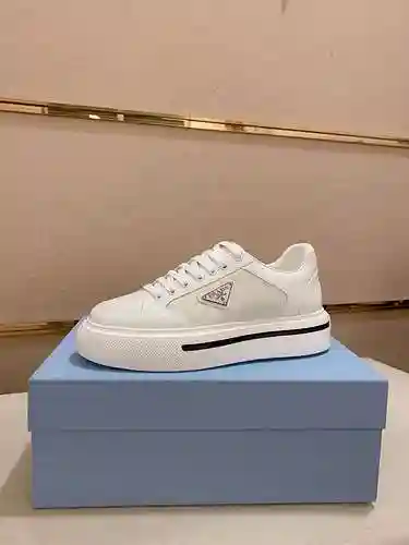 Zapato Prada Hombre Código: 1112C00 Talla: 38-44 (45 Personalizado no devolución ni cambio