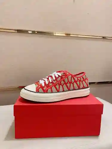 Zapato Valentino Hombre Código: 1112B60 Talla: 39-46 (46 hechos a medida no reembolsables)