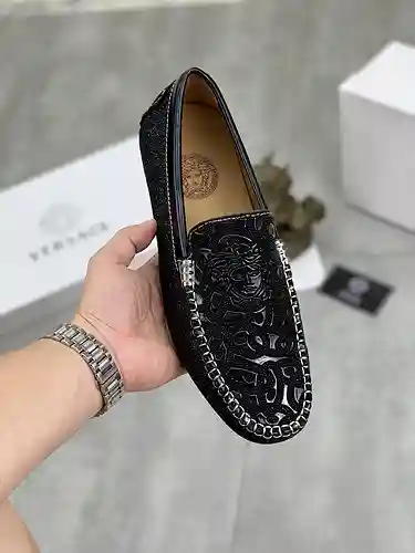 Zapatos de hombre Versace Código: 1119B20 Talla: 38-44 (45 personalizados)