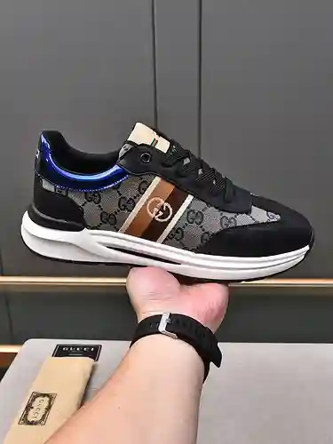Zapatos de hombre GUCCI Código: 1116B50 Talla: 38-44 (45 personalizados)