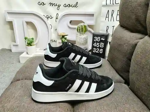 ¡Los elementos culturales del hip-hop de 326D Tokyo crean la serie TOKYO ENERGY! Adidas Originals Ca