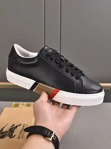 Zapatos de hombre Burberry Código: 1116B40 Talla: 38-44 (45 personalizados)