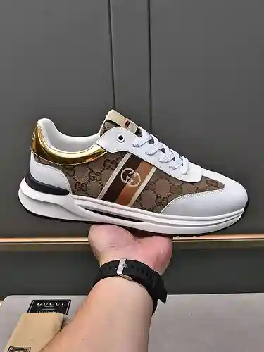 Zapatos de hombre GUCCI Código: 1116B50 Talla: 38-44 (45 personalizados)