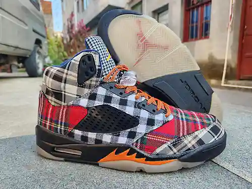 AIR JORDAN5 Jordan Dan queroseno de 5ª generación 36---47