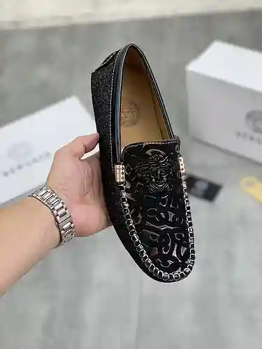 Zapatos de hombre Versace Código: 1119B20 Talla: 38-44 (45 personalizados)