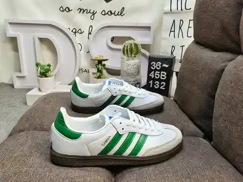 132DAdidas originals Busenitz Vulc adidas Casi 70 años de originales clásicos hechos de gamuza, horm