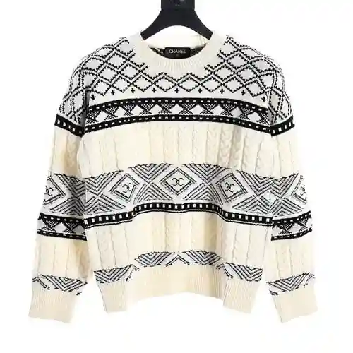 CHA*NEL/Chanel Suéter clásico con cuello redondo y estampado de jacquard con empalme para mujer