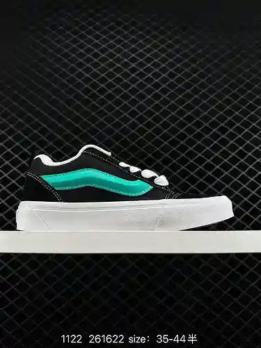 Auténticas zapatillas deportivas informales vulcanizadas retro de caña baja de la serie Kanpur Julia